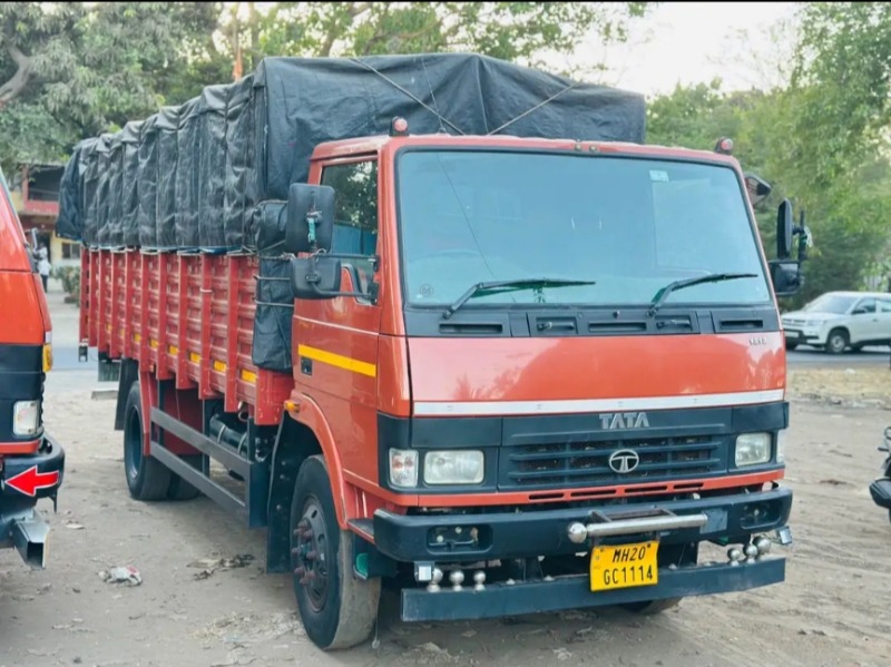 Tata 1212 photo 2
