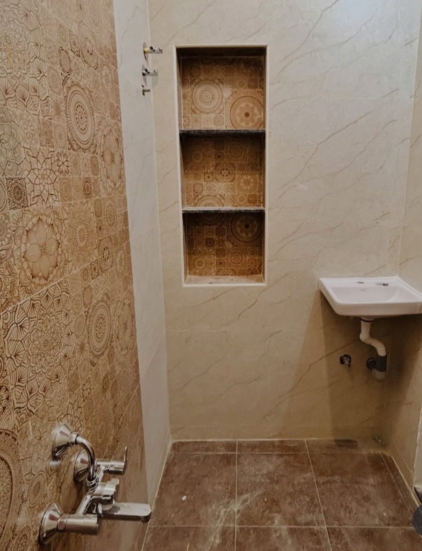 House for sale  photo 2