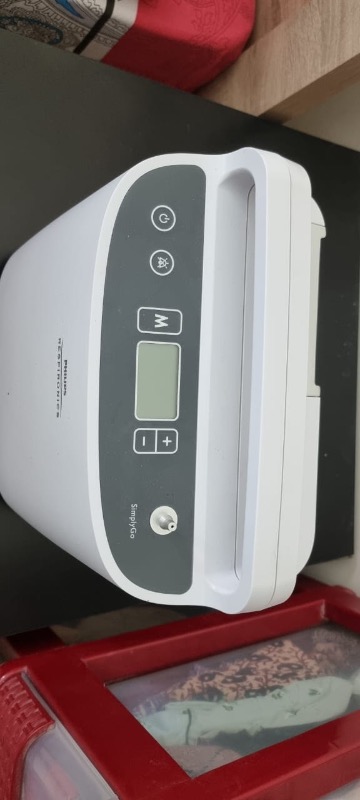 Oxygen Concentrator photo 2