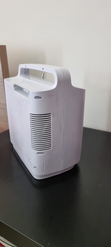 Oxygen Concentrator photo 4