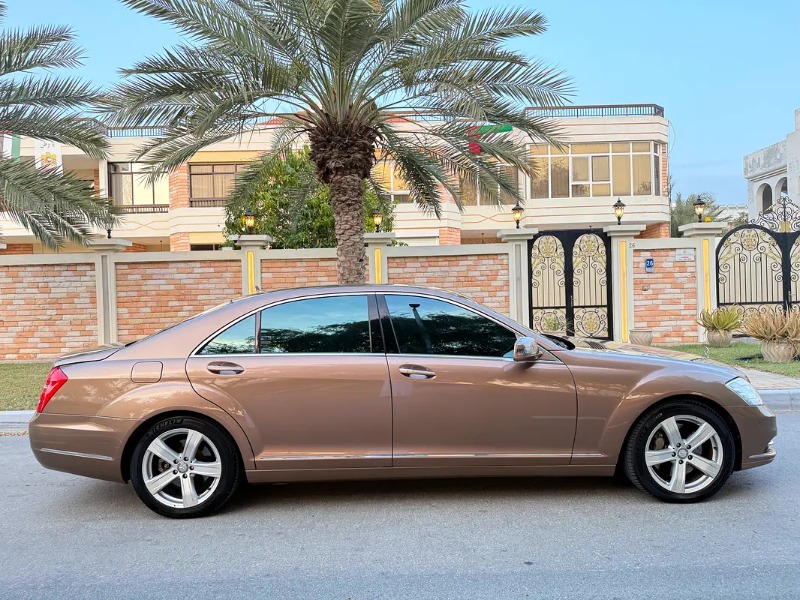 Mercedes-Benz S-Class S 500 4Matic photo 3