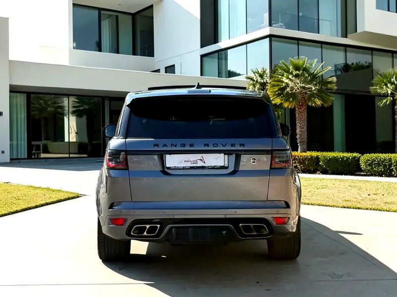 Land Rover Range Rover Sport SVR photo 4