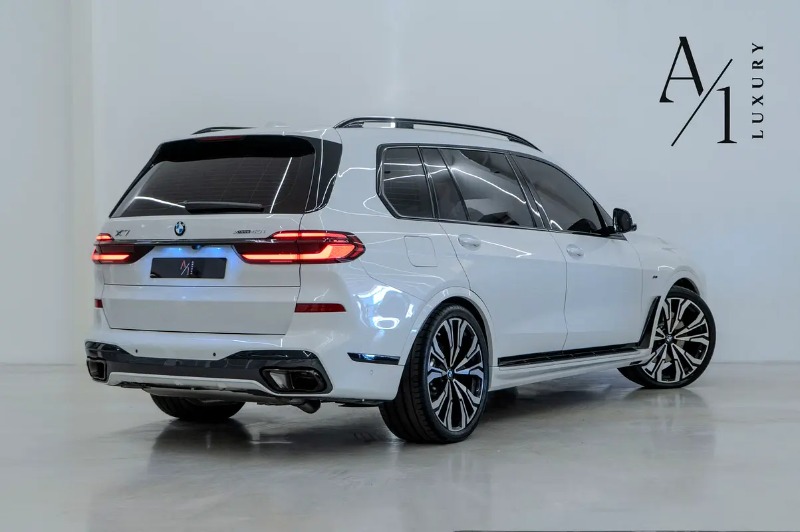 BMW X7 xDrive40i photo 3