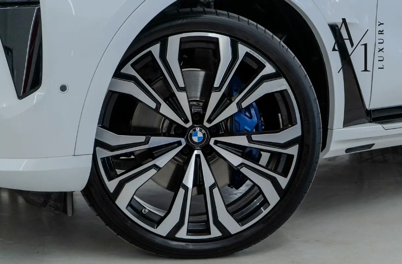BMW X7 xDrive40i photo 4