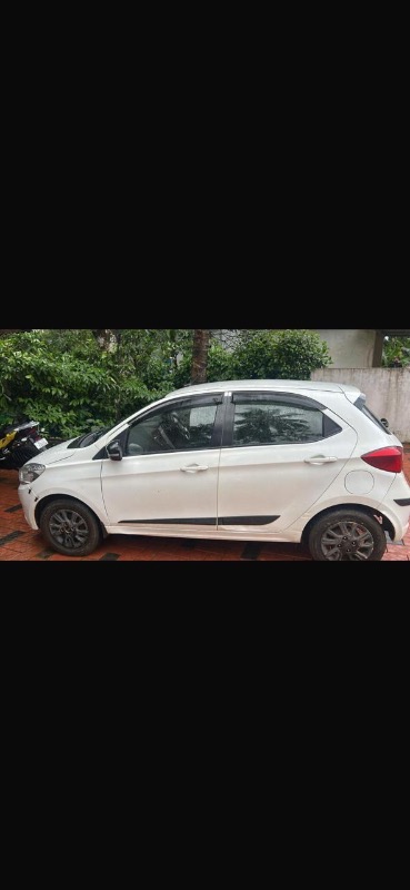 Tata tiago photo 4