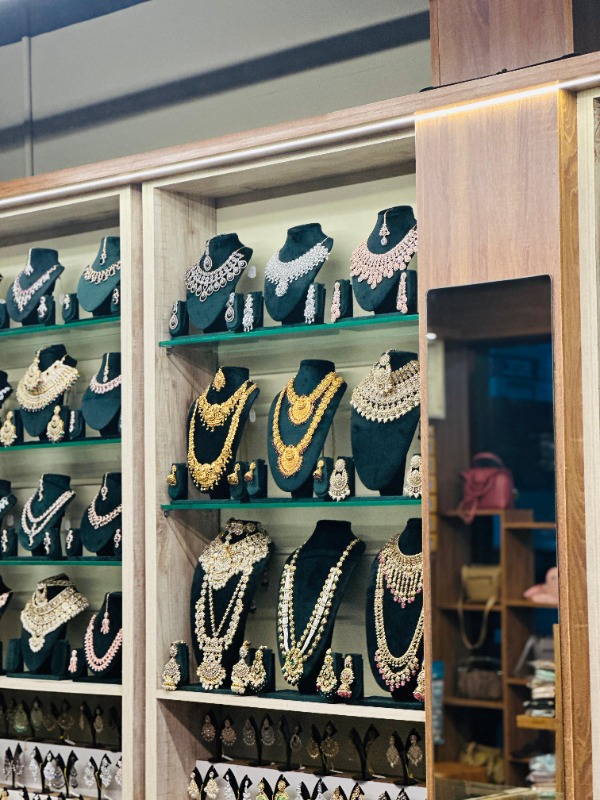 Sale for shop photo 2