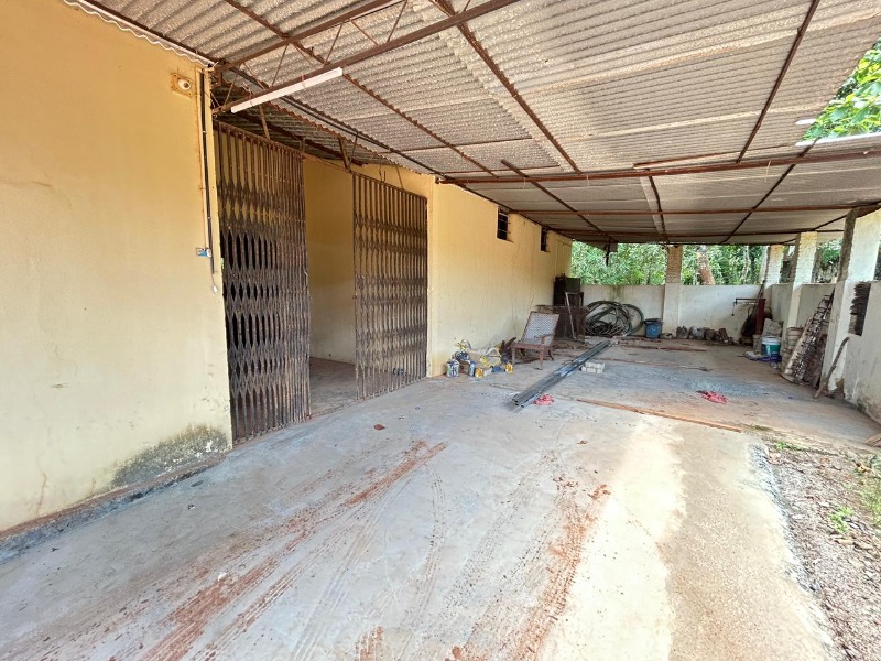 1500 Sq.ft Commercial Godown For Rent photo 4