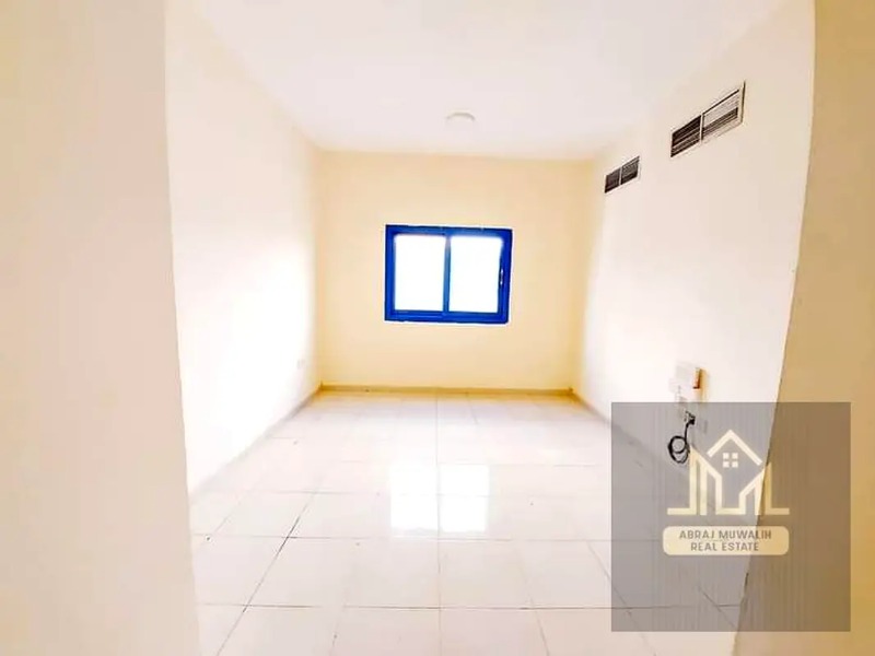 Luxury apartments for family 28k with one month free with 12 cheque photo 4
