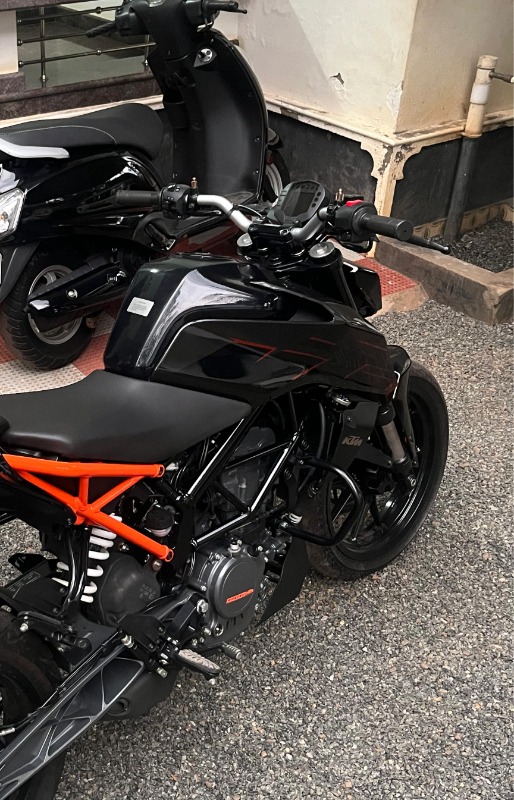 KTM Duke photo 4
