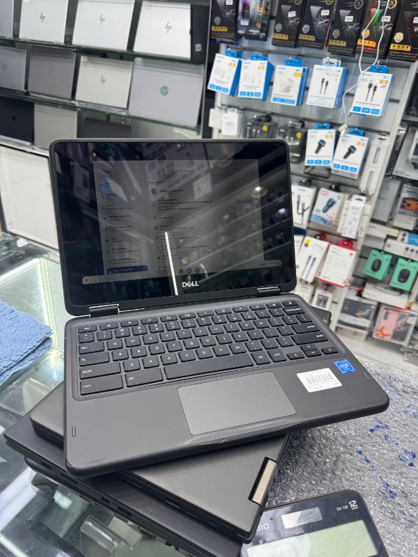 Chrome book photo 2
