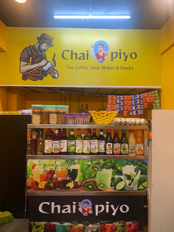 Running Chai & Snacks Shop for Sale photo 2