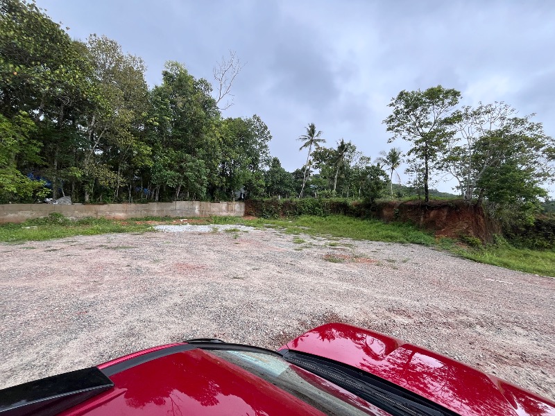 Land for sale photo 2