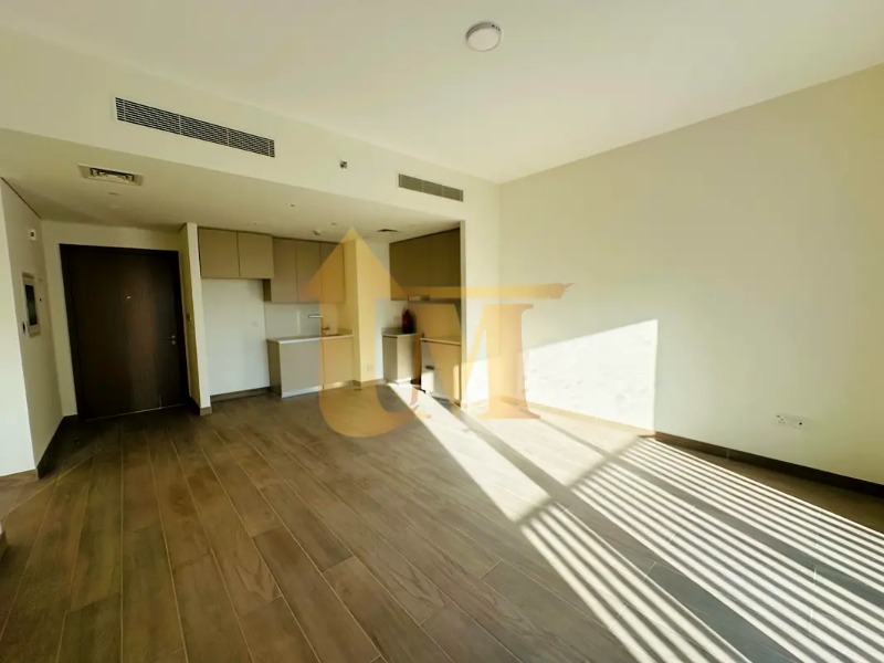 Brand New | Prime Location | Amazing Finishing photo 4