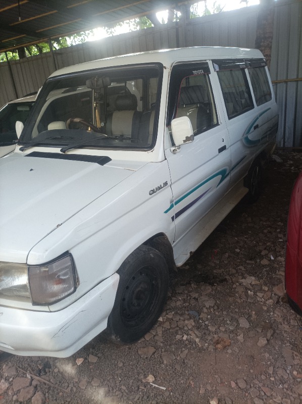 Toyota   photo 2