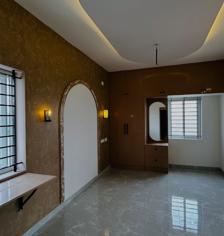 House for sale  photo 3