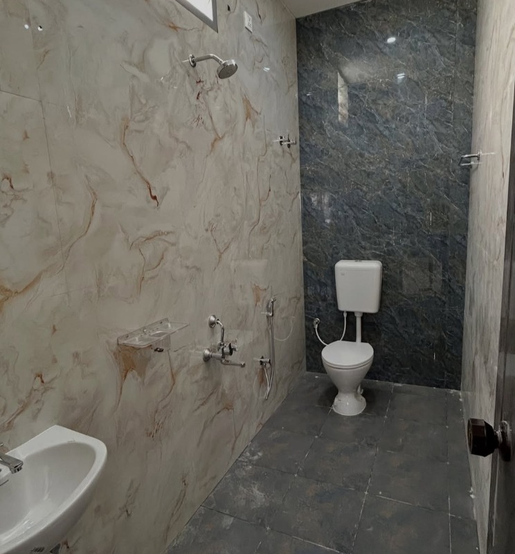 House for sale  photo 3