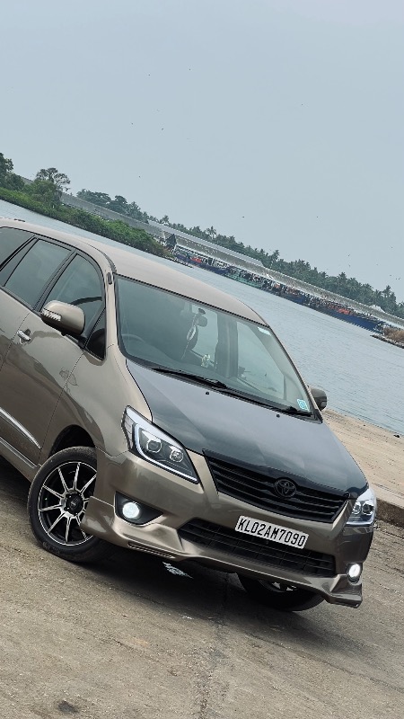 Innova 2.5 G photo 2