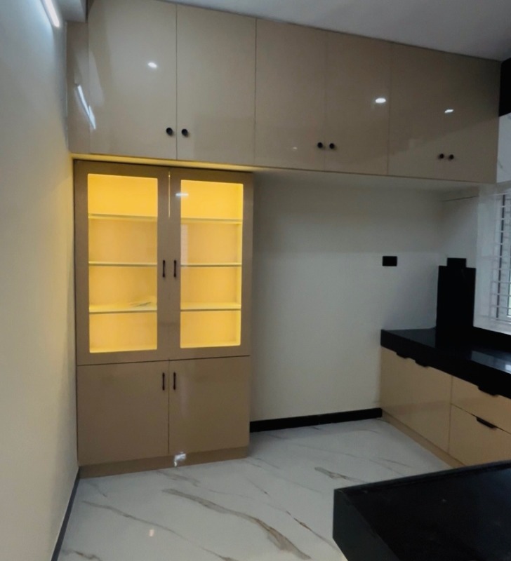 House for sale  photo 3