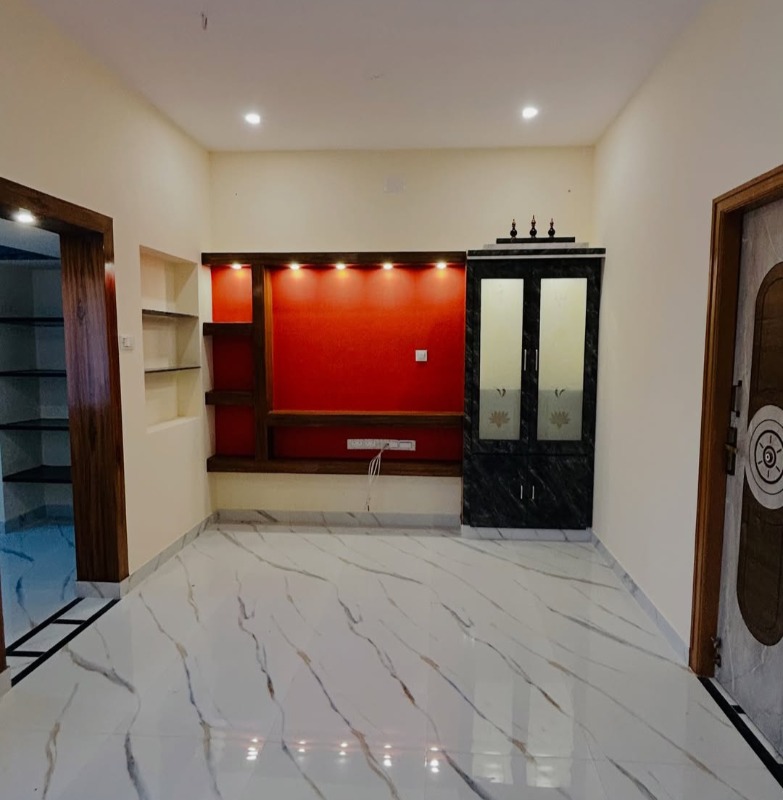 House for sale  photo 2