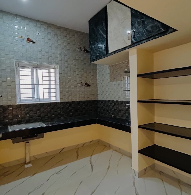 House for sale  photo 4