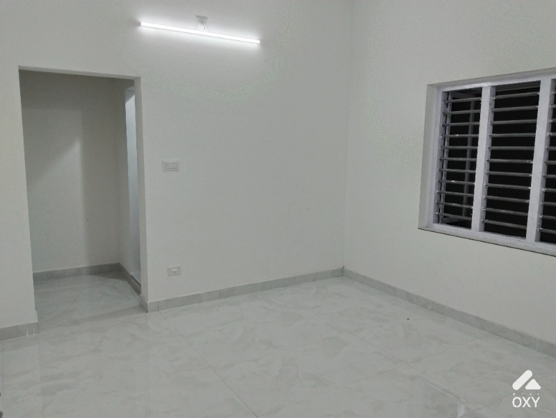 House  photo 4