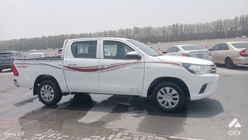 Toyota Hilux model 2019 photo 2