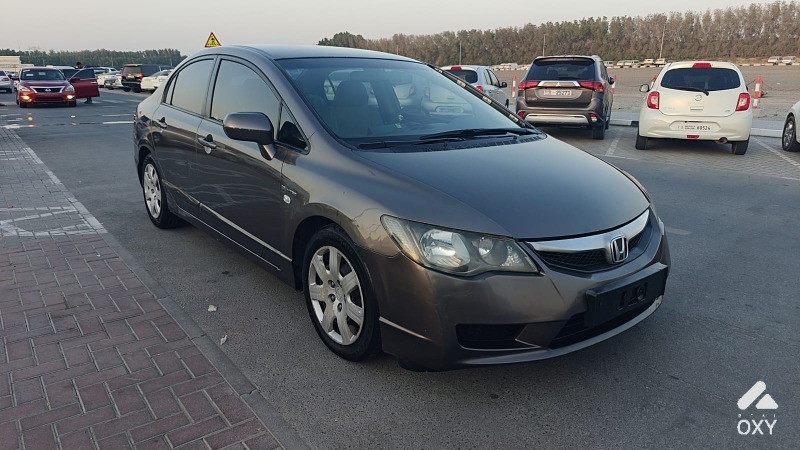 Honda Civic i-VTEC  photo 2