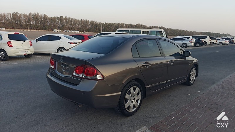 Honda Civic i-VTEC  photo 4