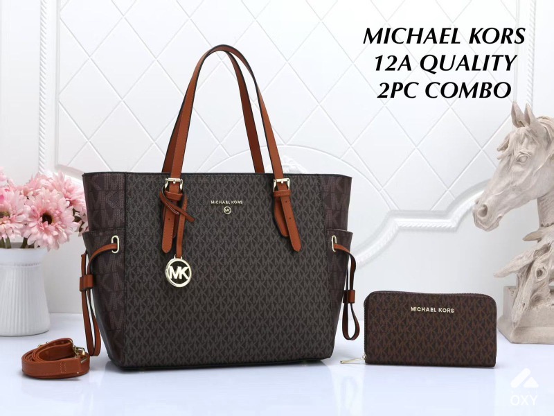 Michael kors photo 3