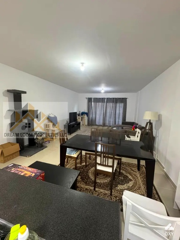 SPACIOUS LAYOUT / READY TO MOVE IN / GOOD PRICE photo 2