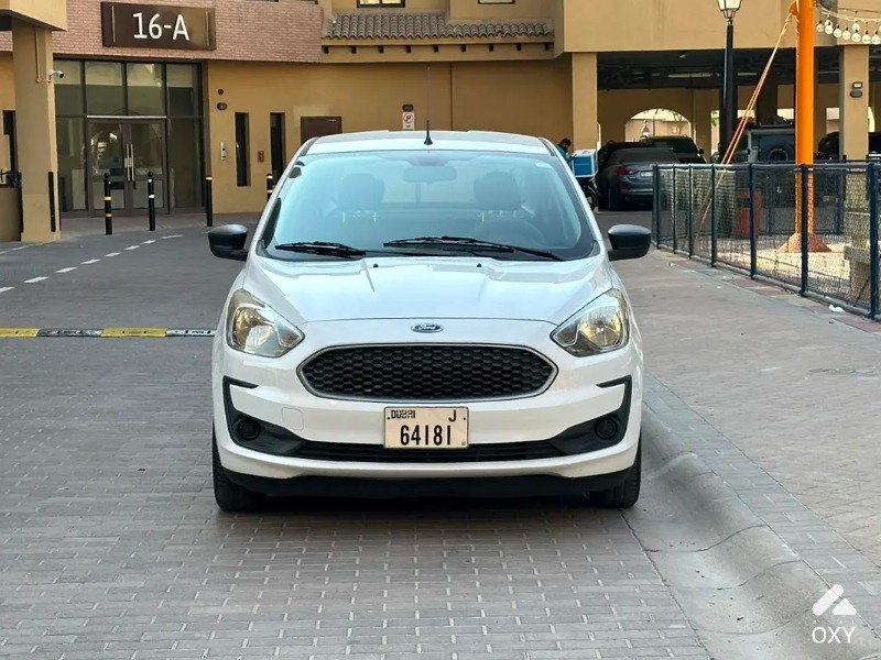  Ford Figo Ambiente photo 3