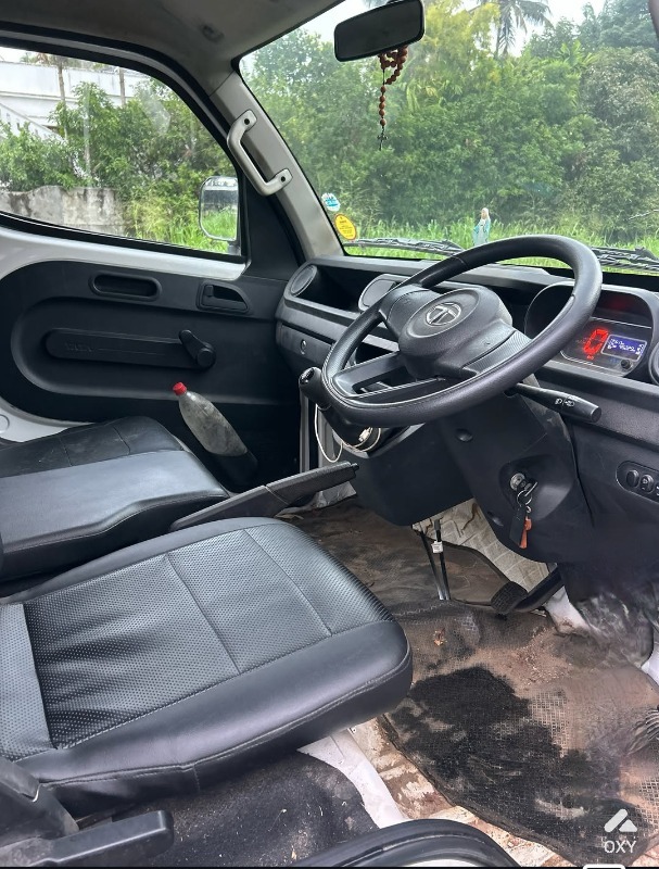 Tata Intra V30 for Sake 94477 photo 2