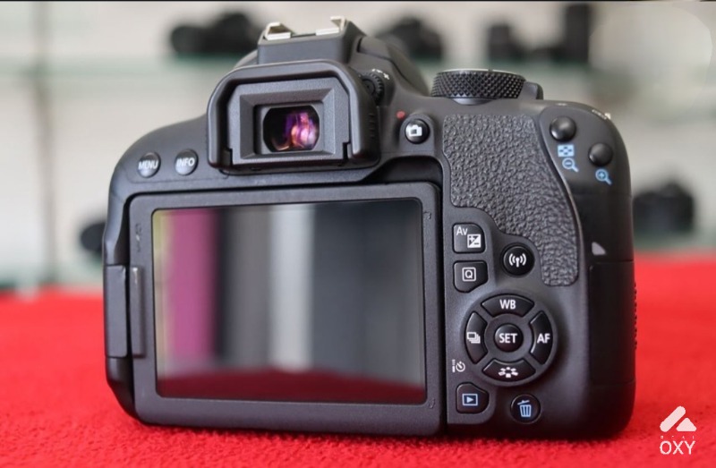 CANON 800D photo 2