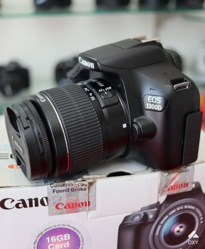 CANON 1300D photo 2