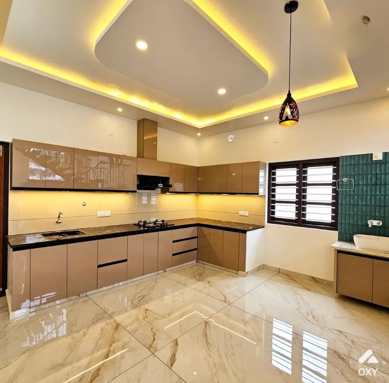 House for sale  photo 4