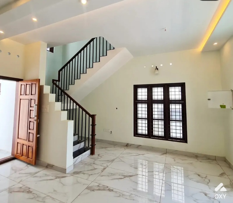 House for sale  photo 3