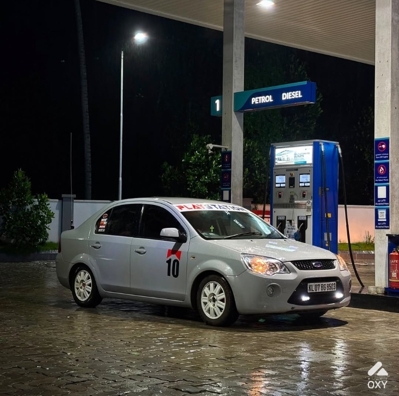 FORD FIESTA photo 3