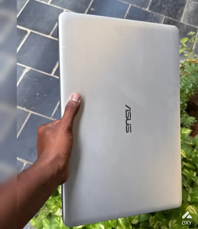 ASUS Notebook X5 photo 2