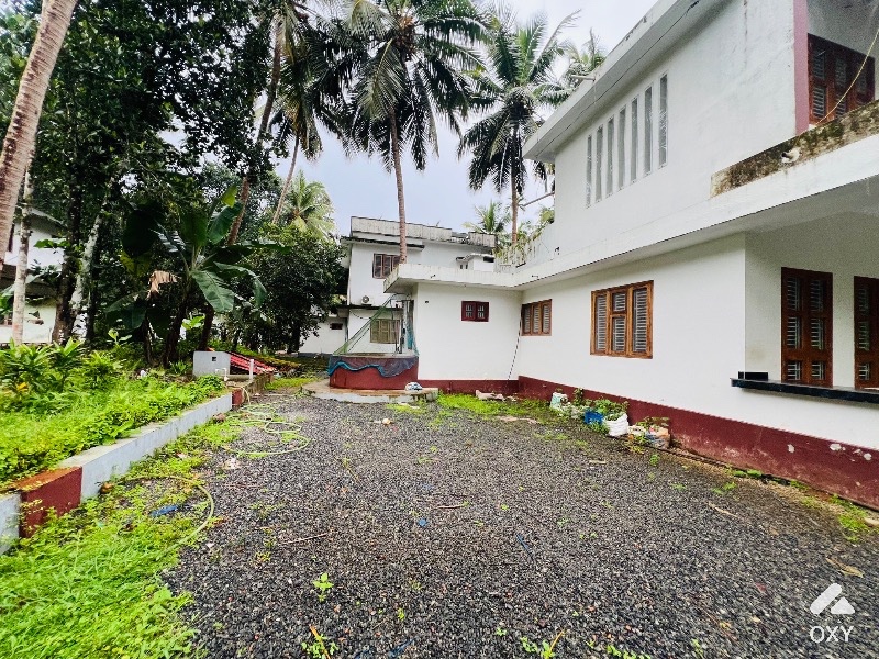 New home sale photo 4